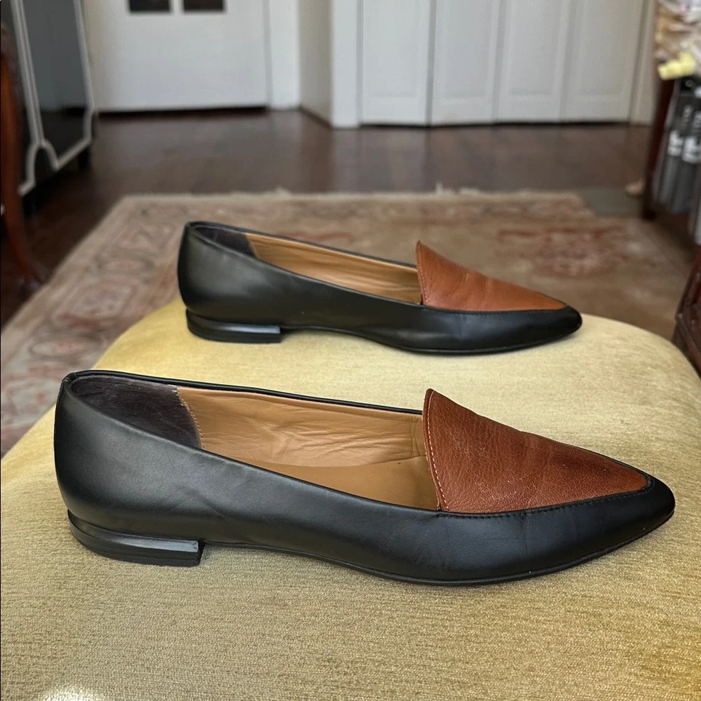 Everlane The Modern Point Loafers in a black and brown two-tone leather Size 7
